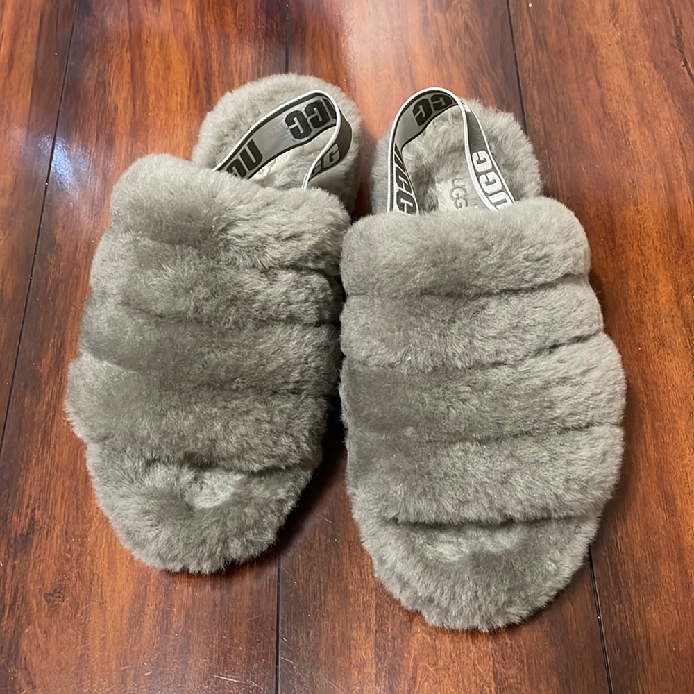Ugg sandals green.